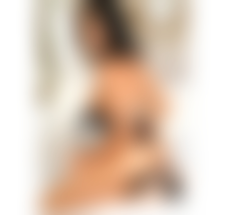 Trans Escorts Kent Canterbury - Photos for Feminine Juicy Smooth Model TRANS With Hard TOY